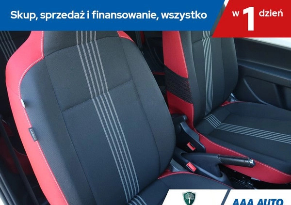 Skoda Citigo cena 33000 przebieg: 133483, rok produkcji 2016 z Toruń małe 301